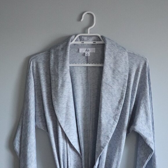 Ande Women's Small Grey Soft Casual Belted Collared Long Sleeve Cardigan Robe - Picture 3 of 12